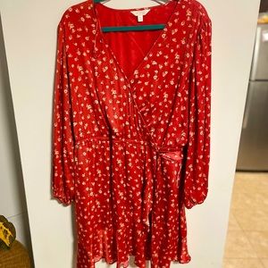 Lauren Conrad  dress size XXL